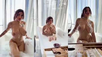Desnuda Karely Ruiz En El Jacuzzi En Hotel Privado