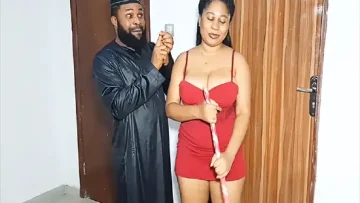 Nigerian Cleaning Lady Fucking Her Boss